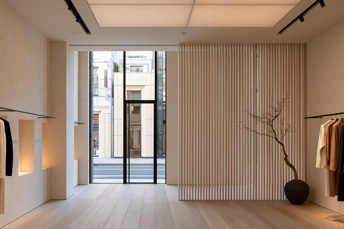 When Space Speaks: The Quiet Power of a Thoughtful Showroom
